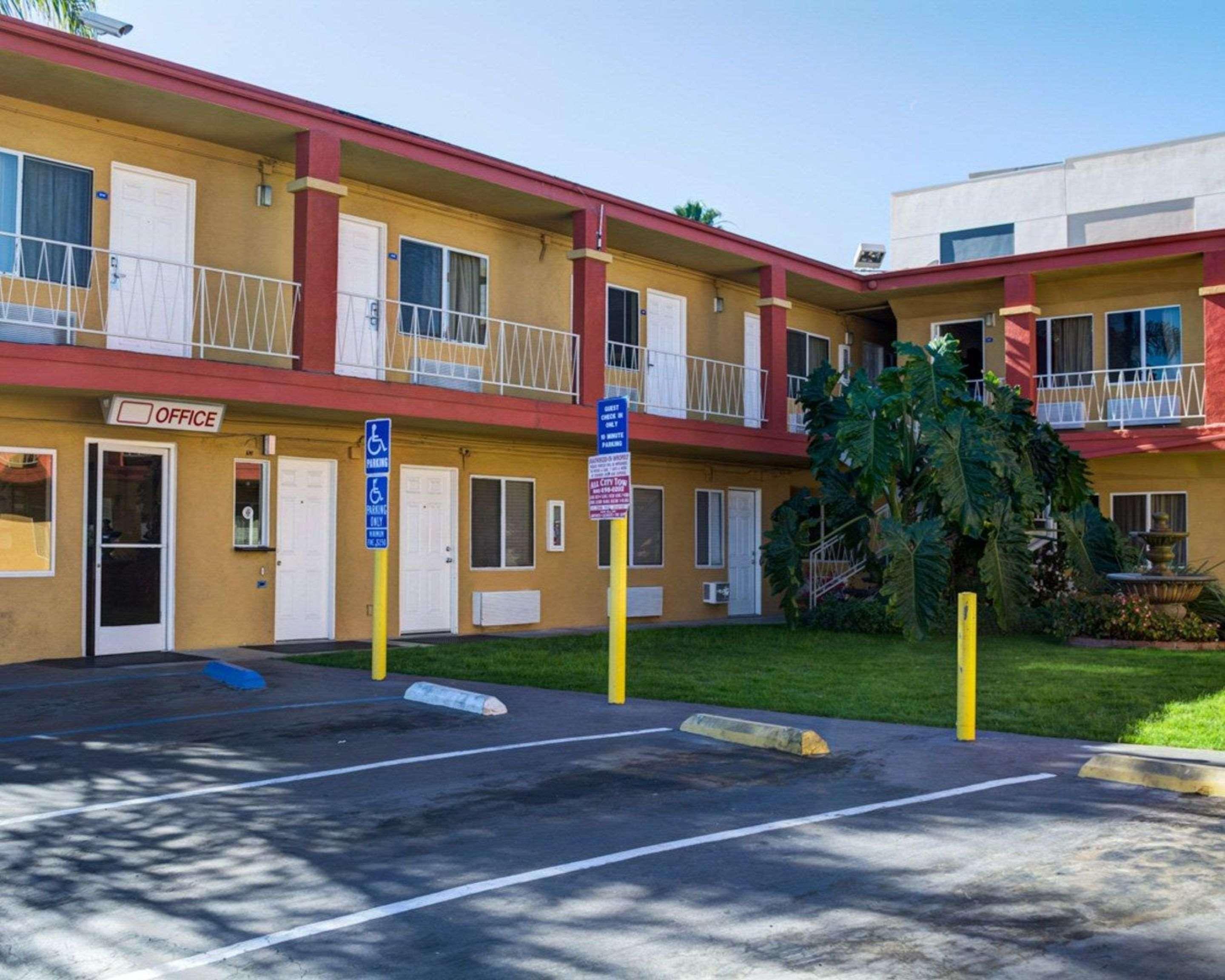 Rodeway Inn Near Venice Beach Los Angeles Exterior photo
